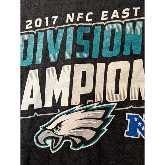 Philadelphia Eagles Women’s M 2017 NFC East Division Champions V-Neck T-Shirt - Picture 7 of 9